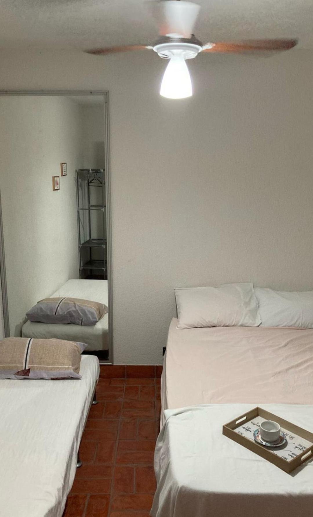 Quarto Com Ar A 500M Da Praia Espaco Aconchego Do Gugu Arraial do Cabo Room photo